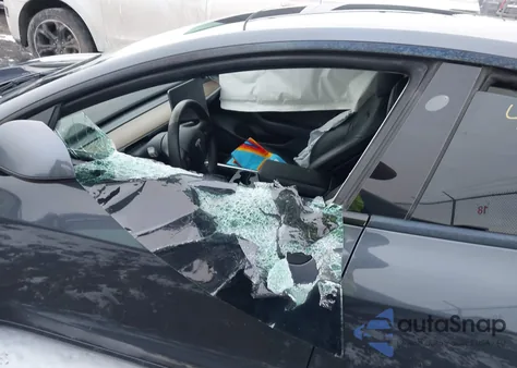 2022 Tesla Model 3 Performance Dual Motor All-Wheel Drive из США, поврежденный, VIN 5YJ3E1EC7NF102959